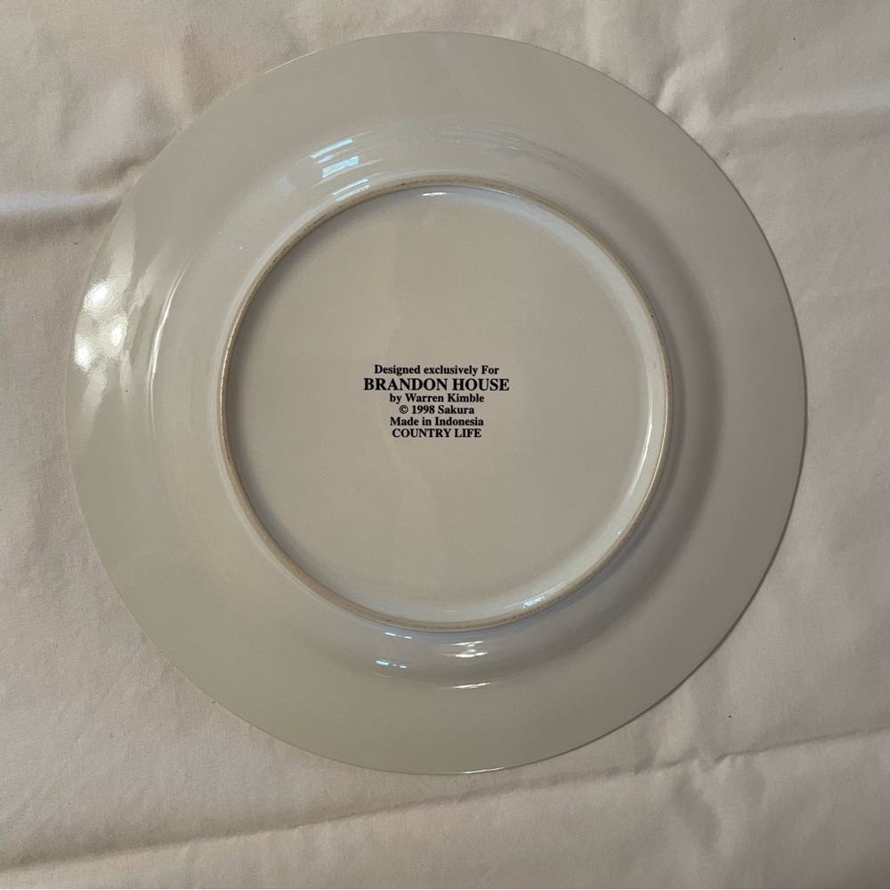 Sakura Country Life 8 1/4" Salad Plates Brandon House By Warren Kimble Set Of 2 - Picture 4 of 7